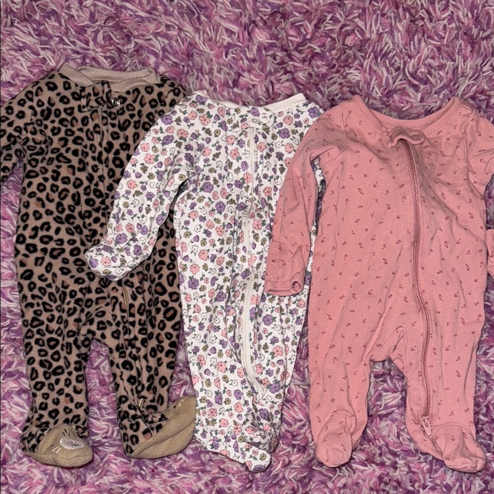 CARTERS 3 pack NEWBORN sleepers double zipper